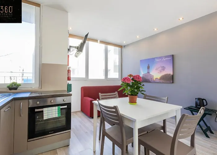 Paceville Apts - Distant Views From Beach - Wifi & Ac By 360 Estates