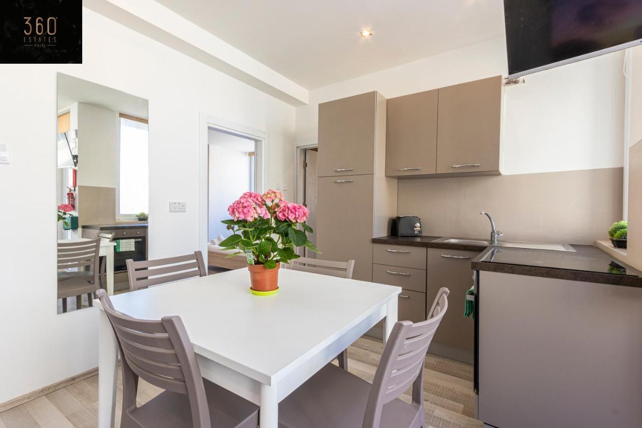 Paceville Apts - Distant Views From - Wifi & Ac By 360 Estates Apartment
